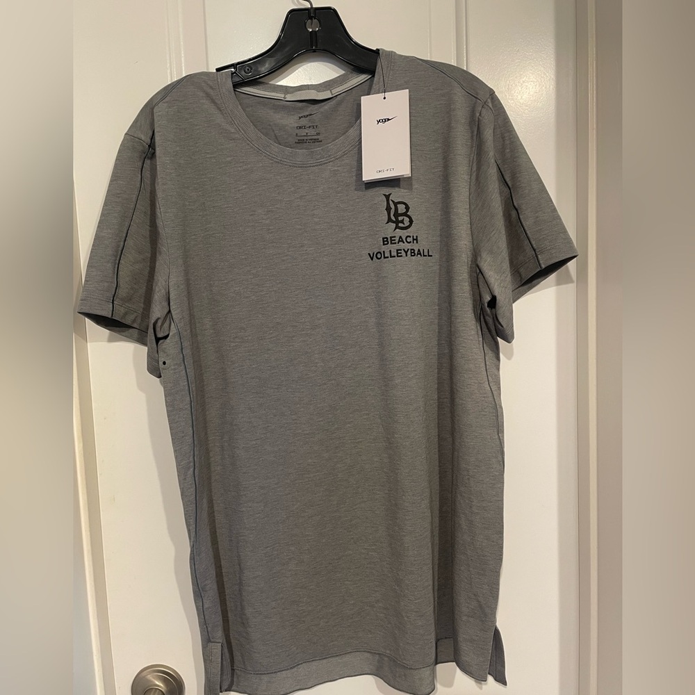 NWT LBSU CSULB BEACH volleyball short-sleeve dry fit T-shirt